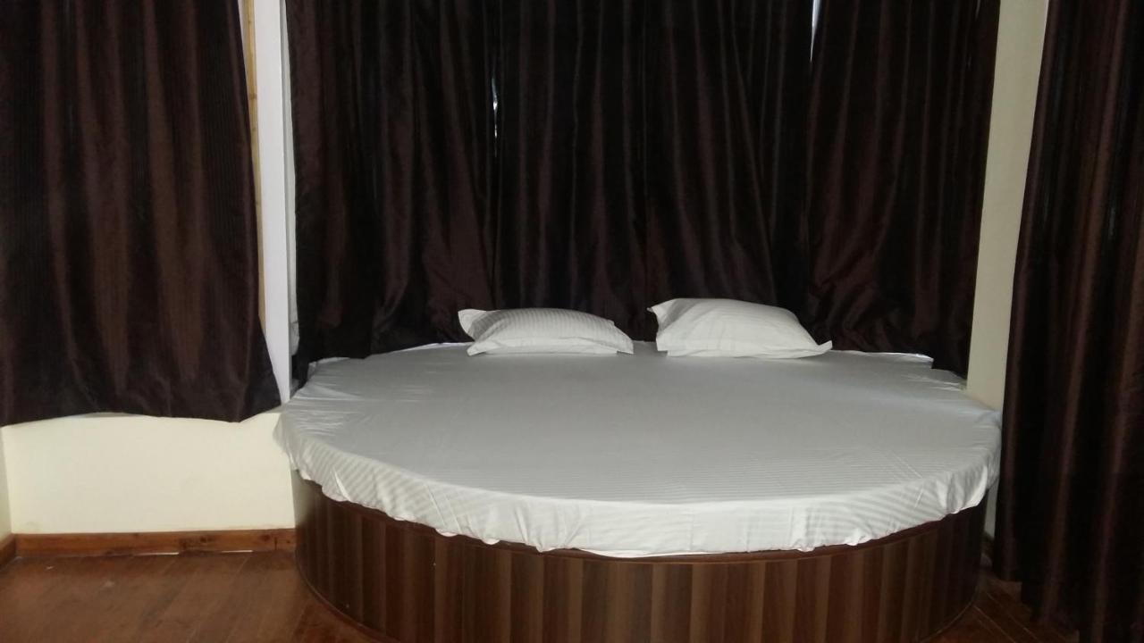 Hotel Le Talbot Shimla Eksteriør billede